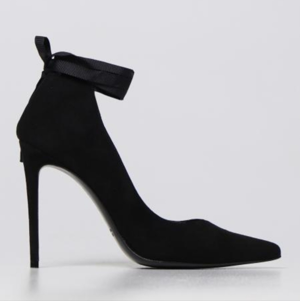 NWOB Arezzo Classic Black Velvet Bow Heels Size 6 ♡ - Picture 10 of 10